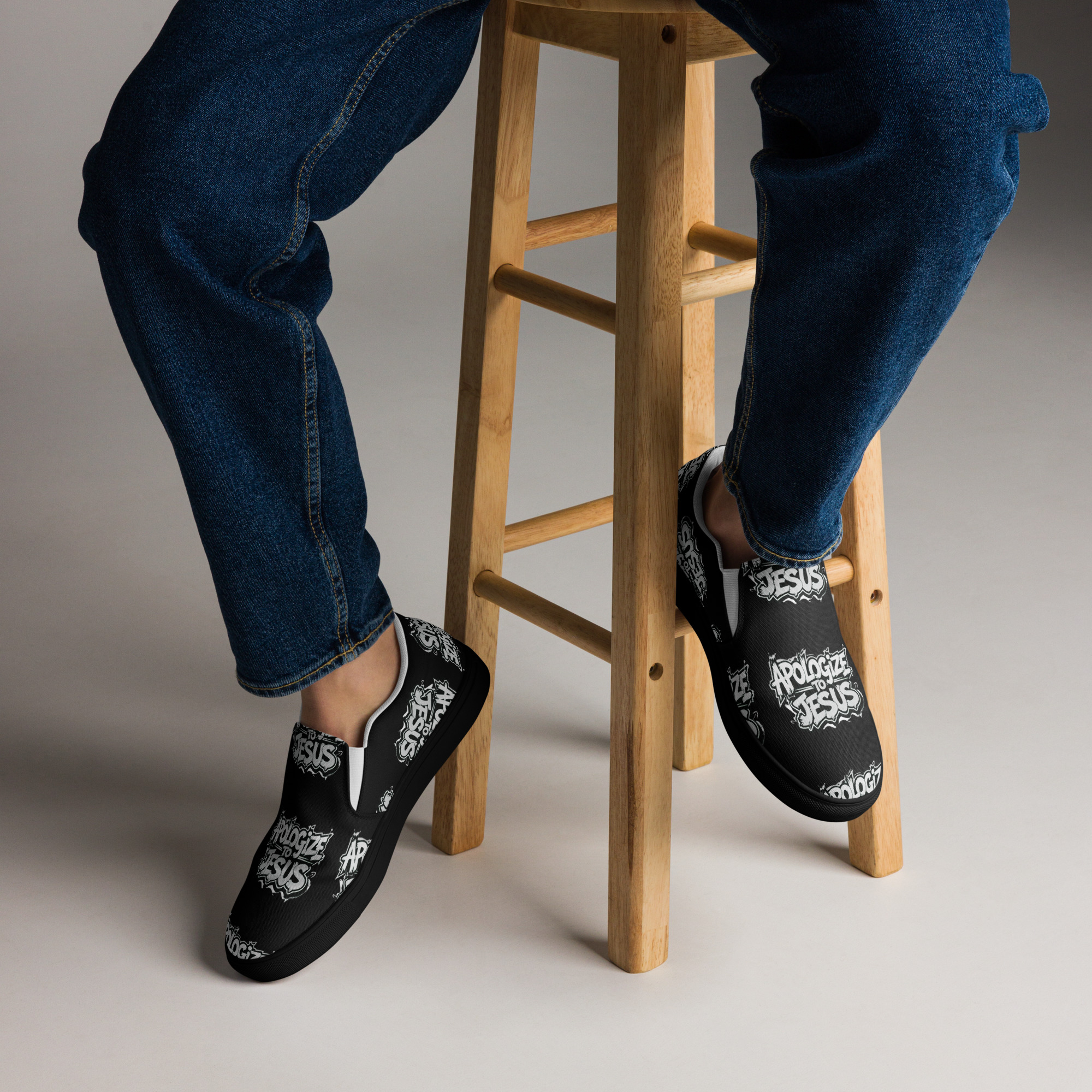 Apologize To Jesus Men’s shoes - Image 3